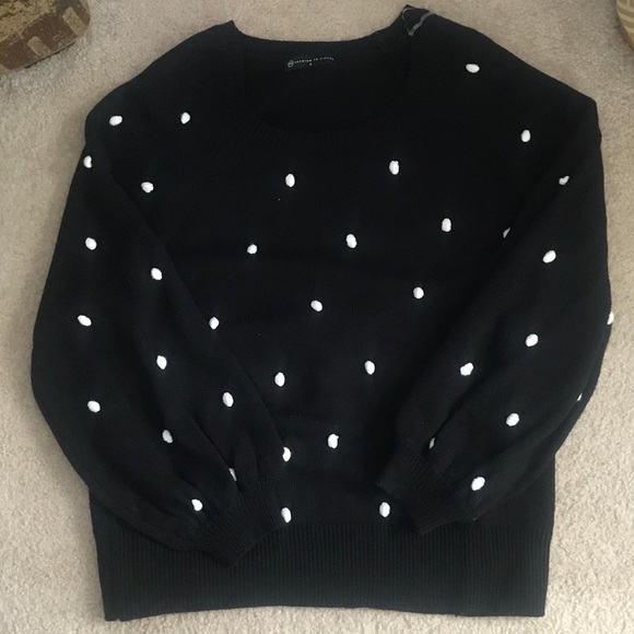 Figure Pom Pom Sweater | Poshmark